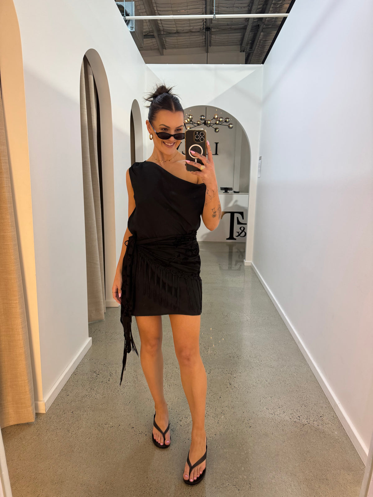 BY FRANKIE / OFF SHOULDER MINI DRESS BLACK / 1168-1
