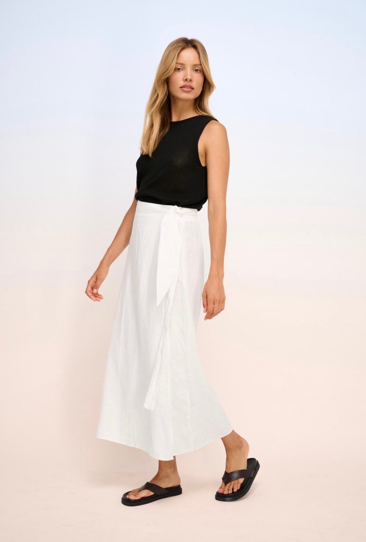 LITTLE LIES / MONACO WHITE LINEN WRAP SKIRT / R25121511