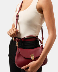 MILLA HART / INGRID CROSS BODY BAG / 67A0001