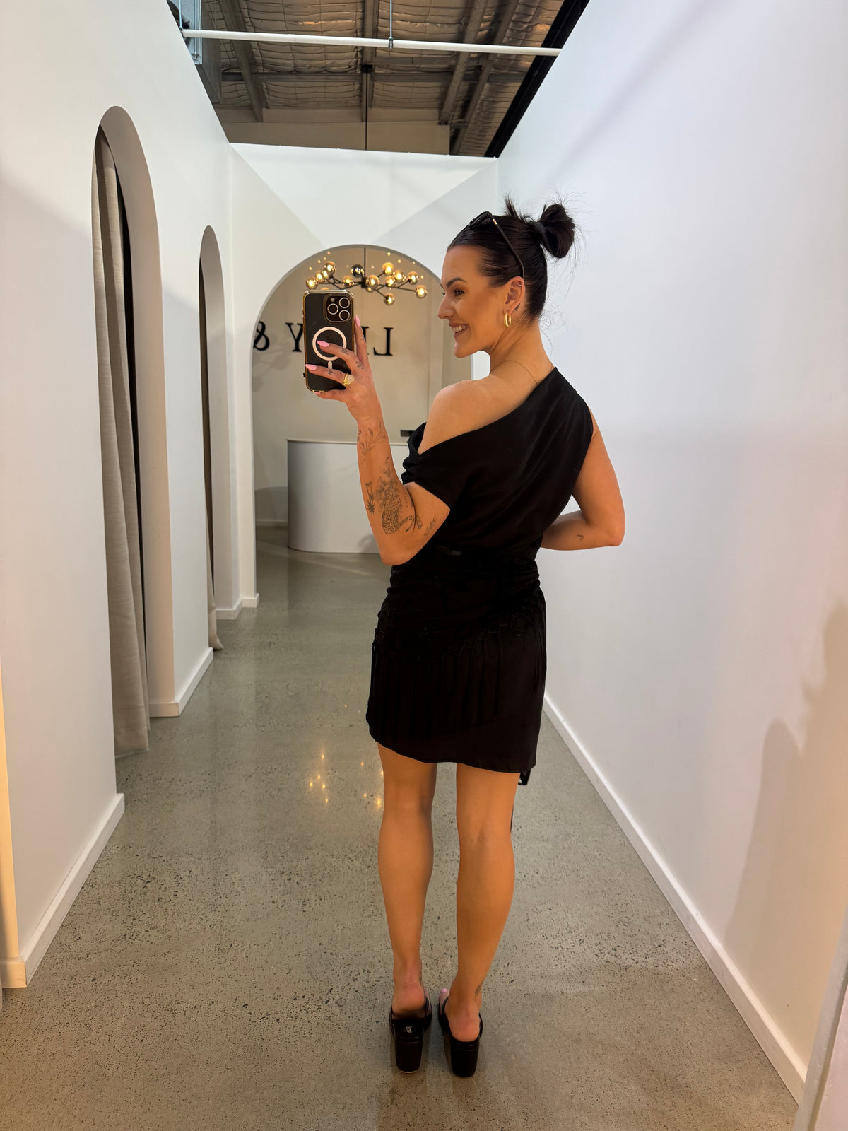 BY FRANKIE / OFF SHOULDER MINI DRESS BLACK / 1168-1
