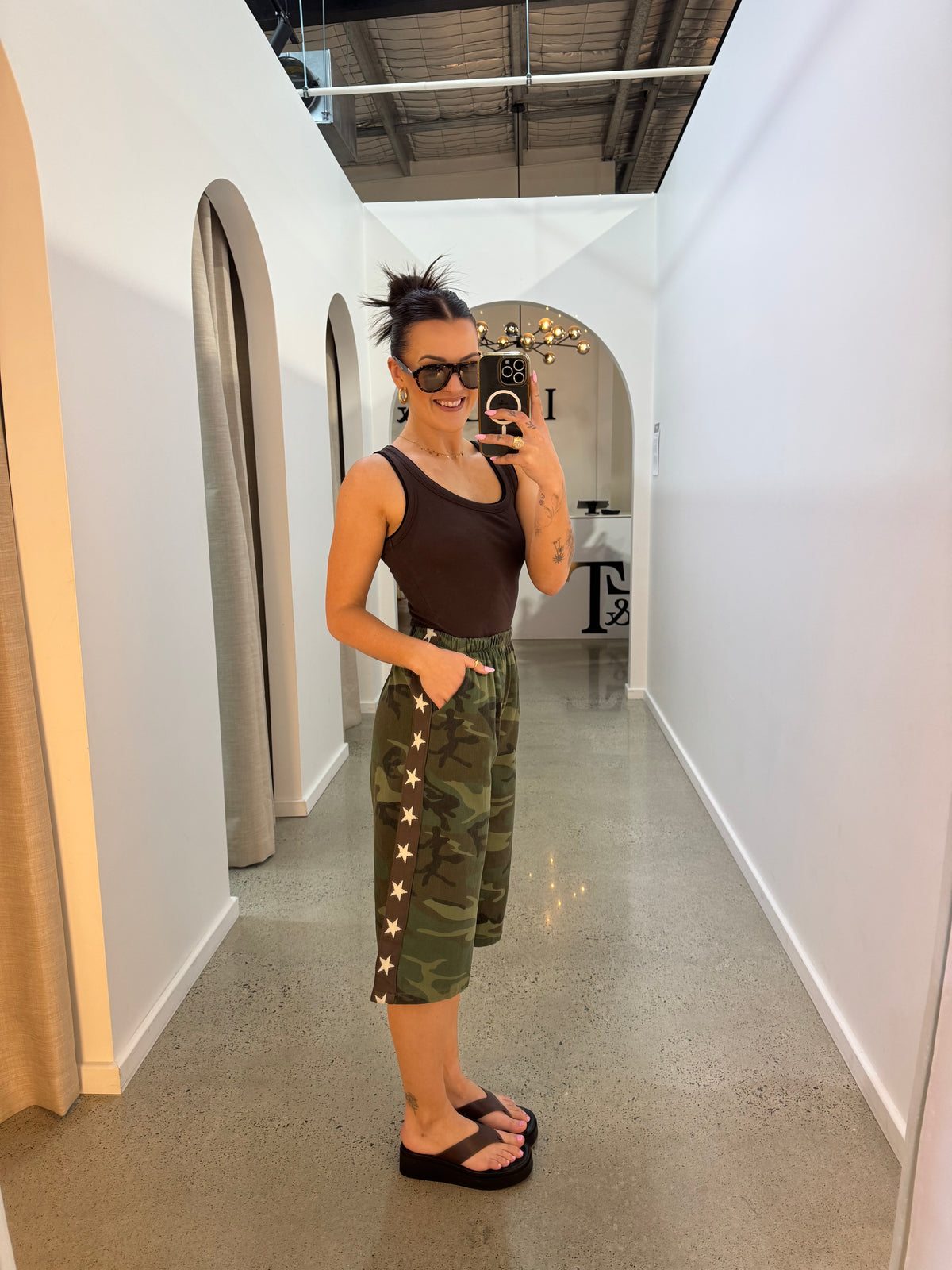 BY FRANKIE / DARK CAMO JORTS / 1195-2