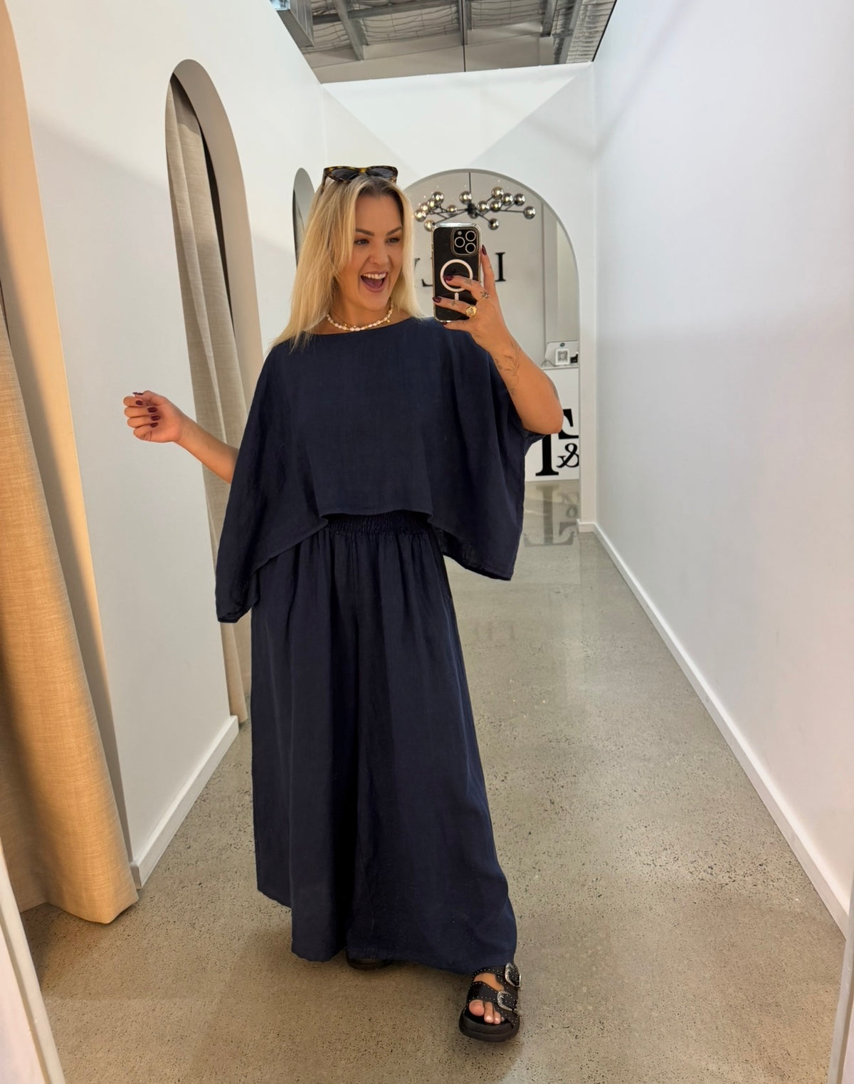 LA SOFIA / AMALIFI TOP / NAVY / VLST020