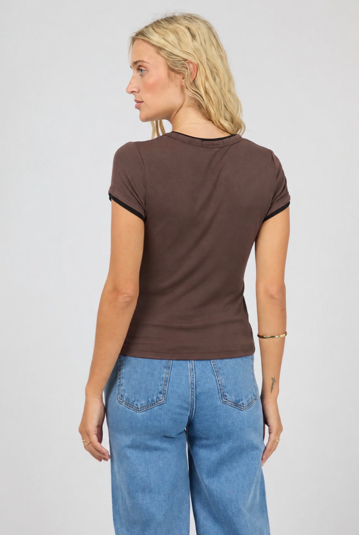 ALL ABOUT EVE / LAYERS TEE / CHOCOLATE / 64X5255