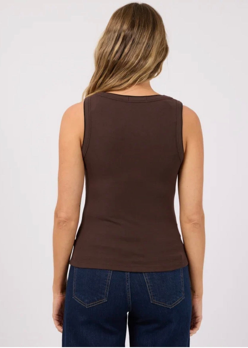 ALL ABOUT EVE / AAA LAYERS TANK / BROWN / 64X5268