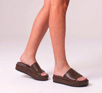 VERALI / HADES FLATFORM SLIDES - BROWN DISTRESSED