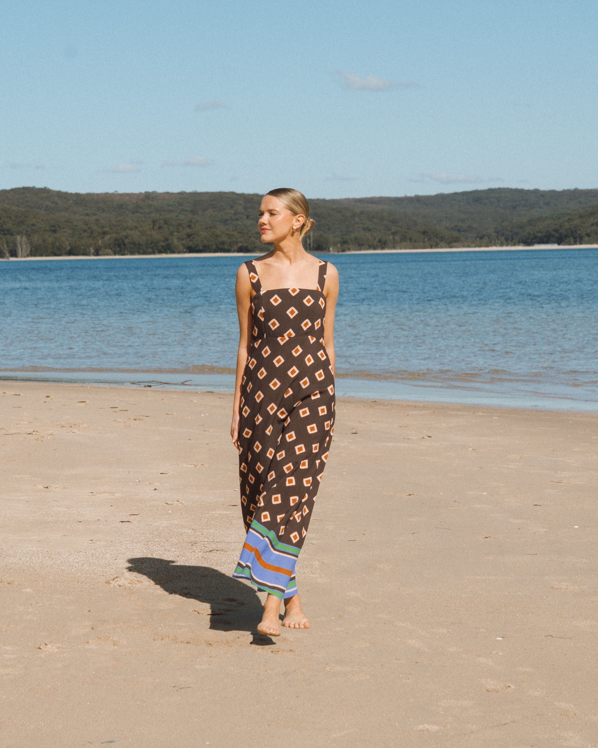 WHITE CLOSET / RESORT GEO MAXI DRESS / TFE12145