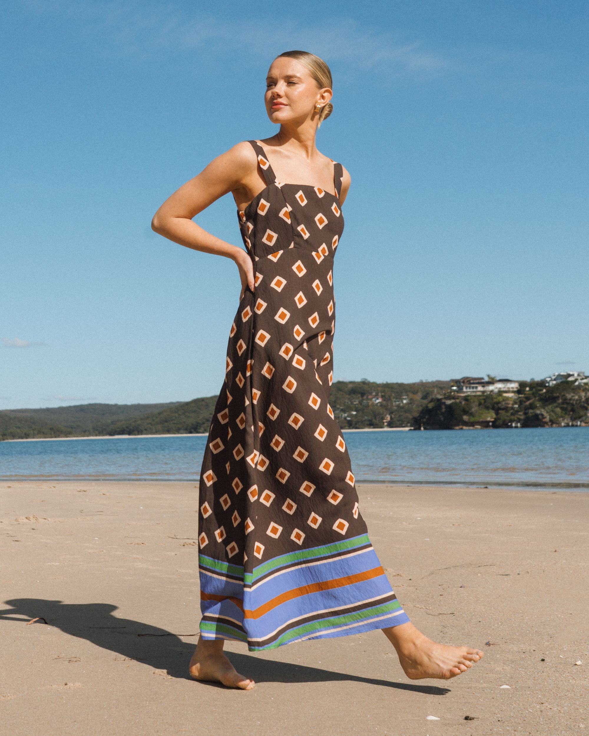 WHITE CLOSET / RESORT GEO MAXI DRESS / TFE12145