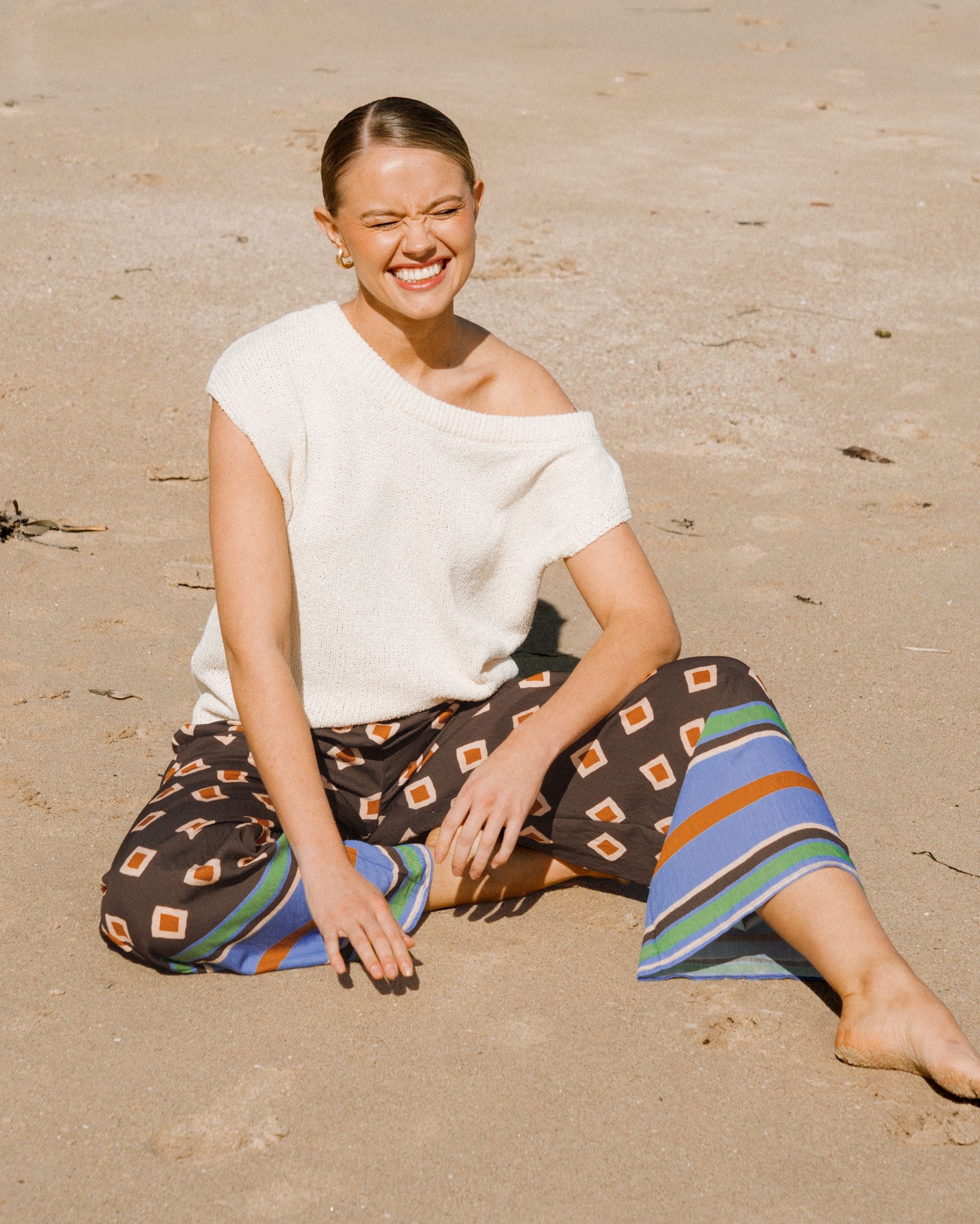 WHITE CLOSET / RESORT GEO PANTS / TFE12107