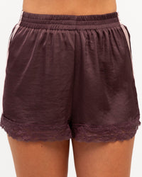EBBY & I / COURT SIDE SHORTS W LACE DETAIL / VV12280