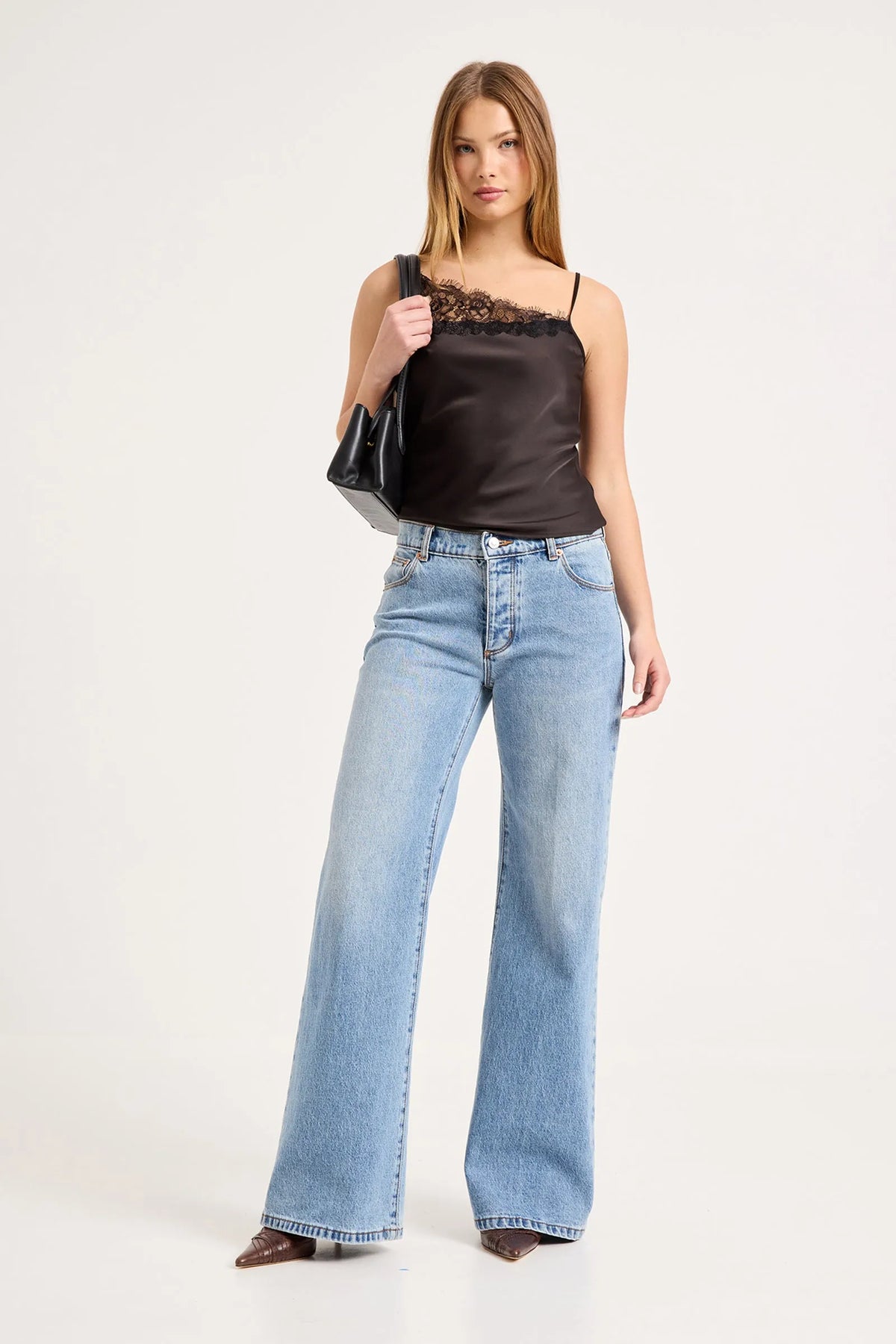ROLLA’S / JANE ALINE SURRENDER / R63J91