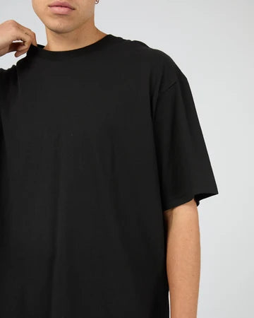 SILENT THEORY / ESSENTIAL FIT TEE BLACK / 40X0194