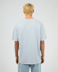 SILENT THEORY / ESSENTIAL FIT TEE SKY BLUE / 40X0194