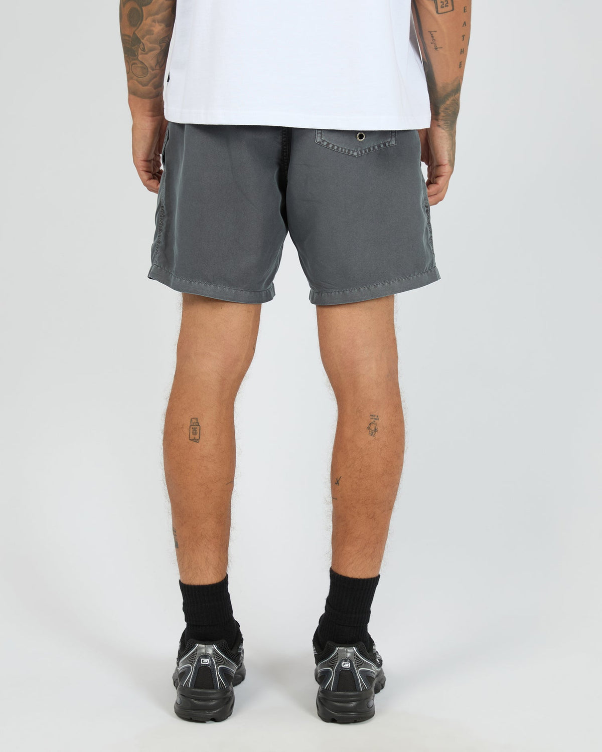 SAINT GOLIATH / ILLUSION SHORT COAL / 4360002