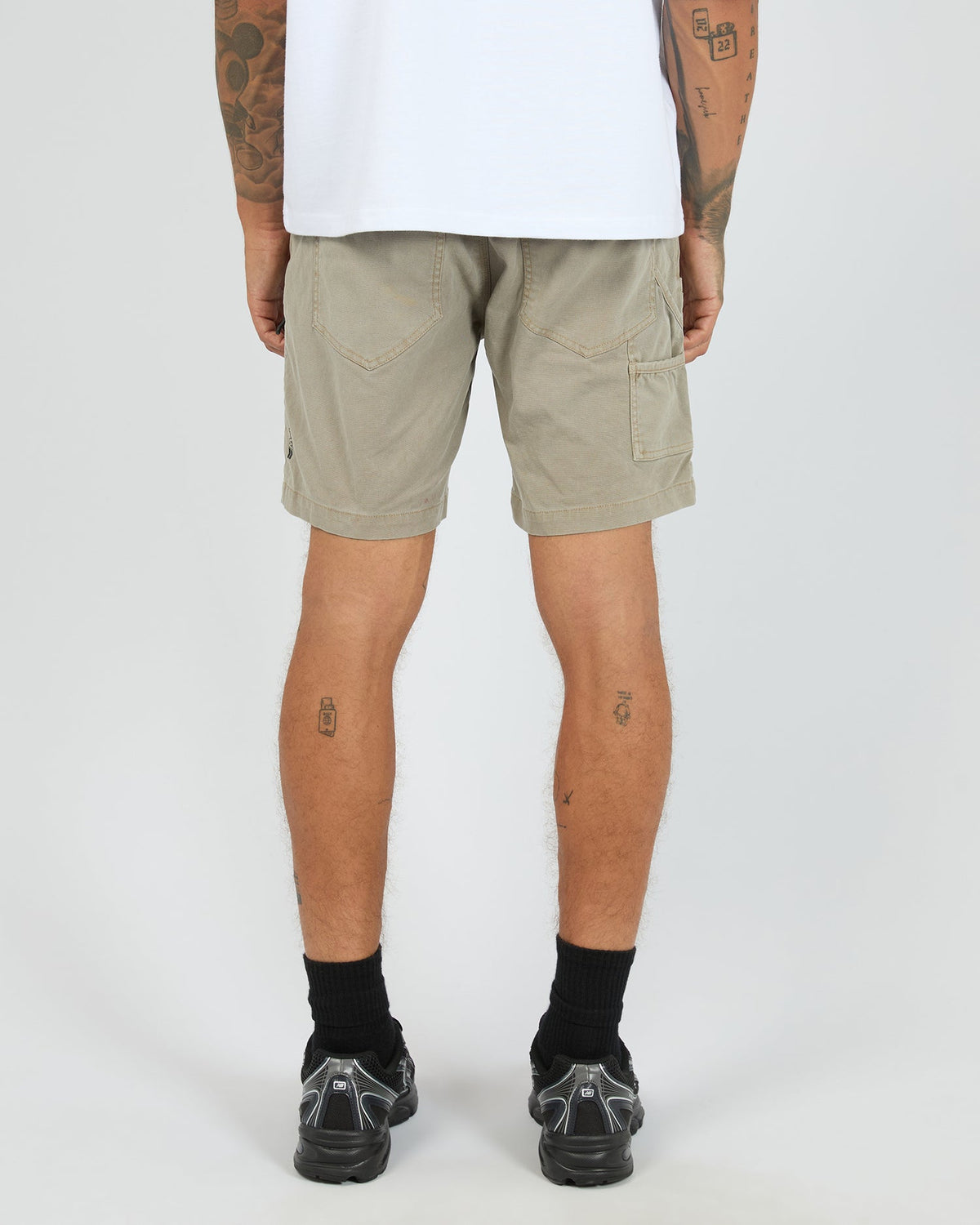 SAINT GOLIATH / APW short 3 KHAKI / 43W003