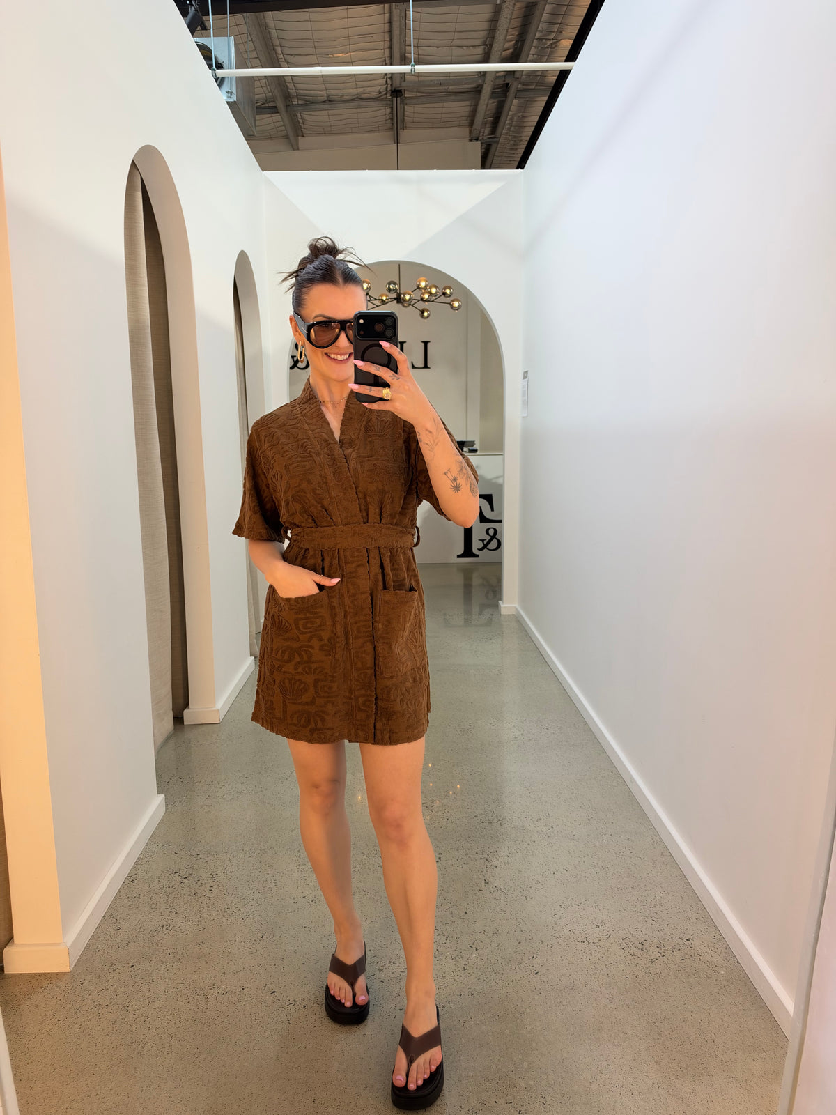BY FRANKIE / CHOCOLATE TOWELLING ROBE / 799-3