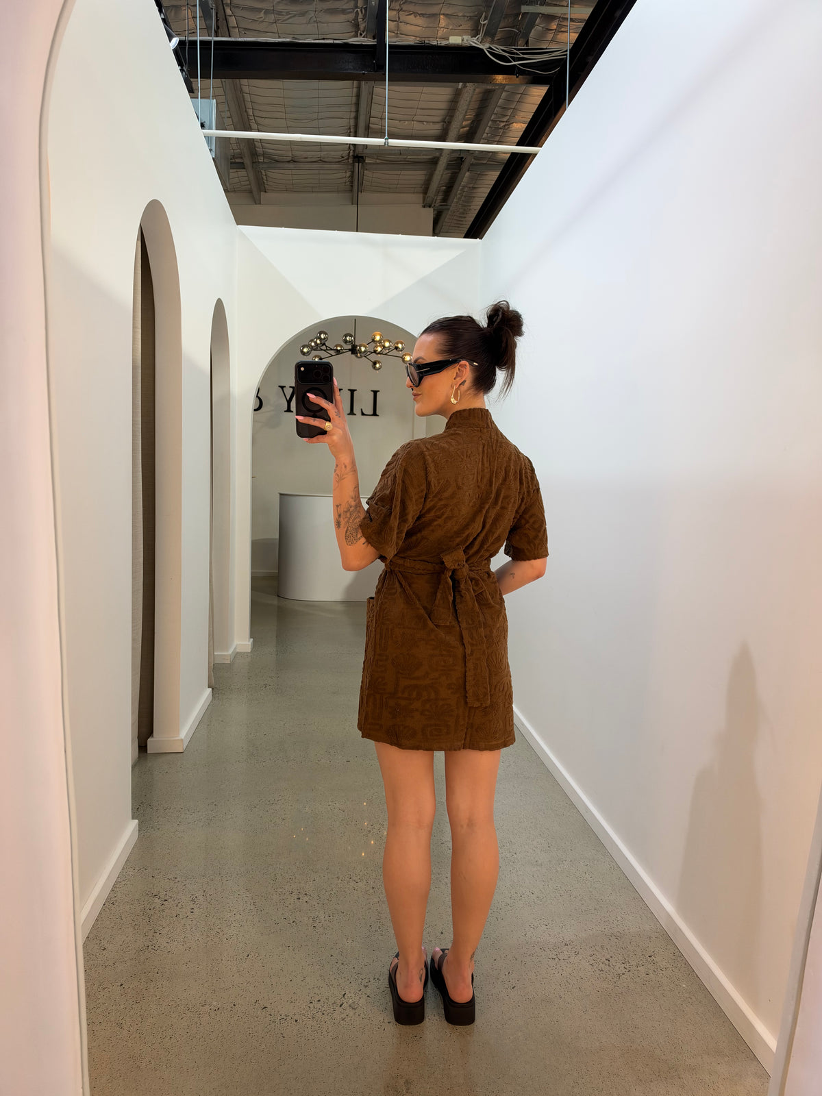 BY FRANKIE / CHOCOLATE TOWELLING ROBE / 799-3