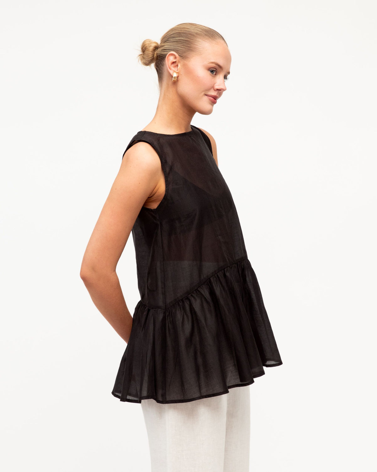 WHITE CLOSET / SHEER PEPLUM TOP / TF12119