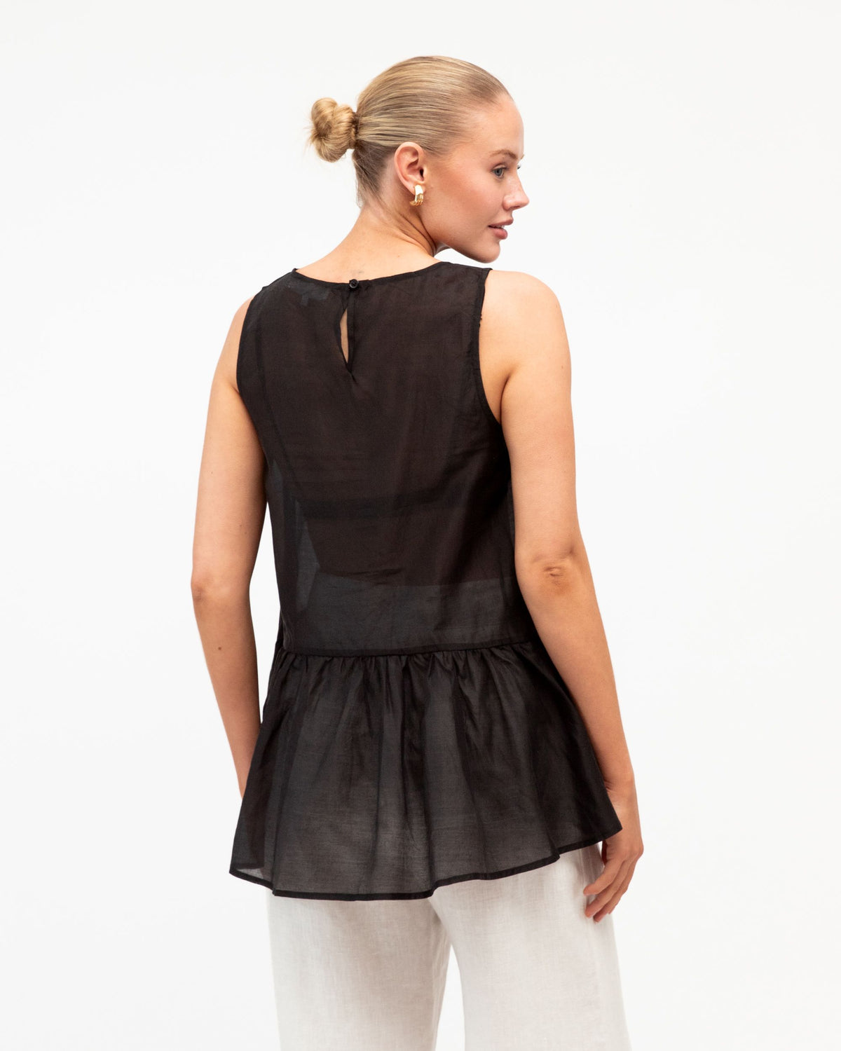 WHITE CLOSET / SHEER PEPLUM TOP / TF12119