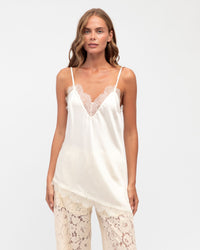 EBBY & I / LUCILlE LACE TOP / VV11739