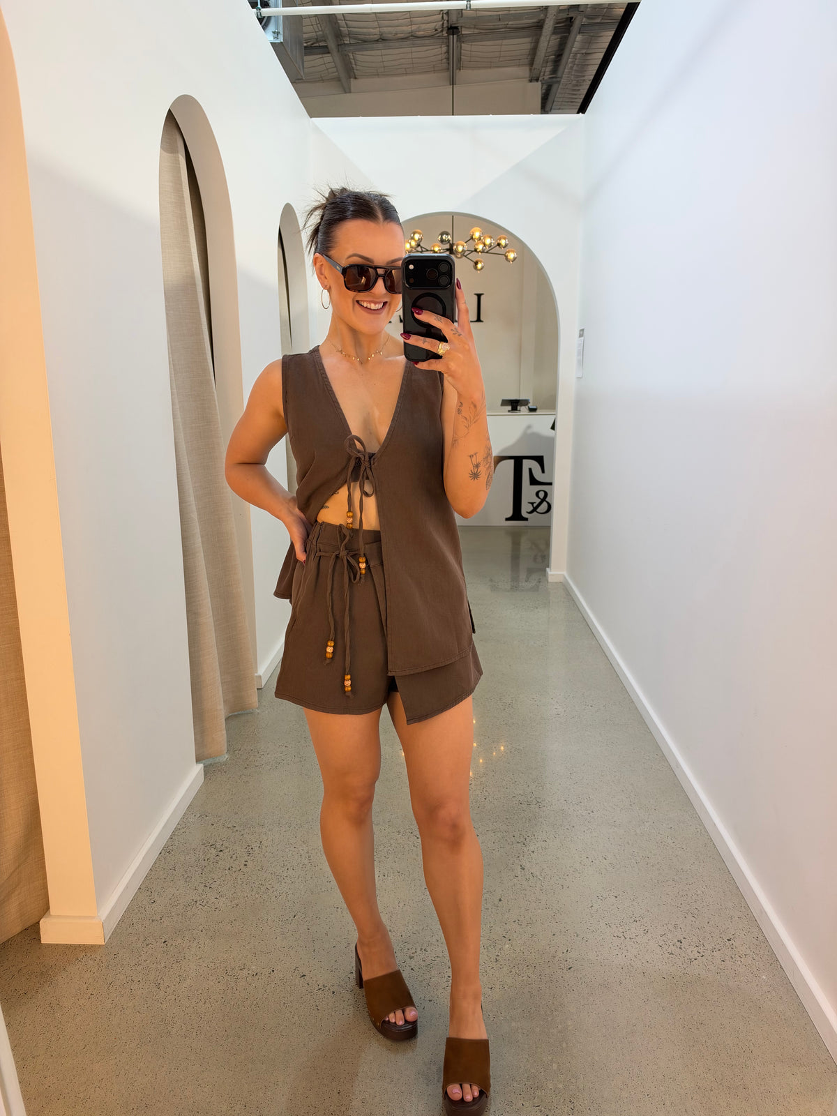 ZARI THE LABEL / CHOC DENIM TIE SKORT / Z109