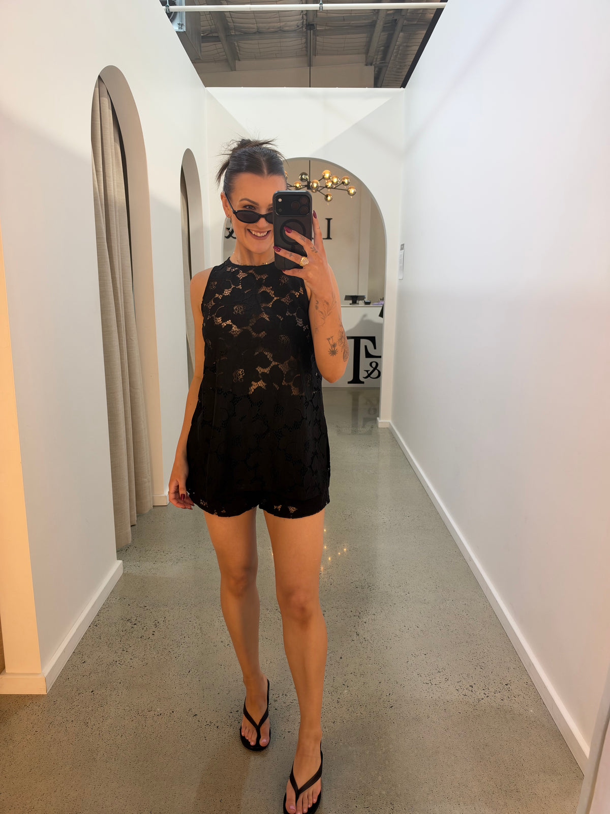 BY FRANKIE / BLACK LACE TOP / 1200-1