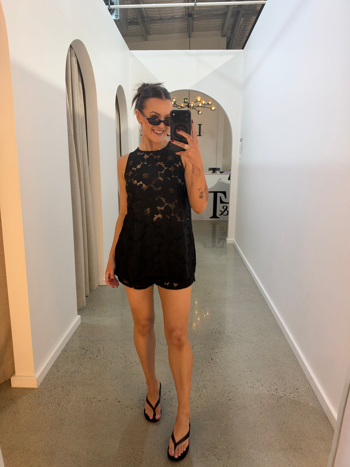BY FRANKIE / BLACK LACE TOP / 1200-1