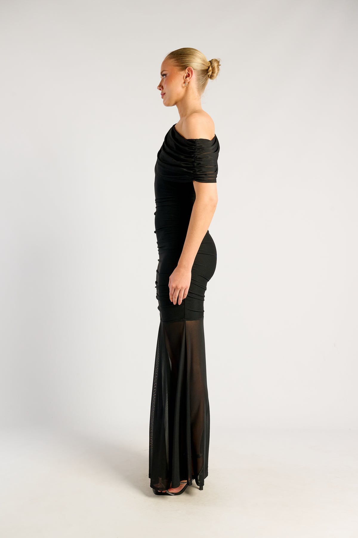 STYLE STATE / MESH ASYMMETRIC NECKLINE MAXI DRESS / SDR1972A