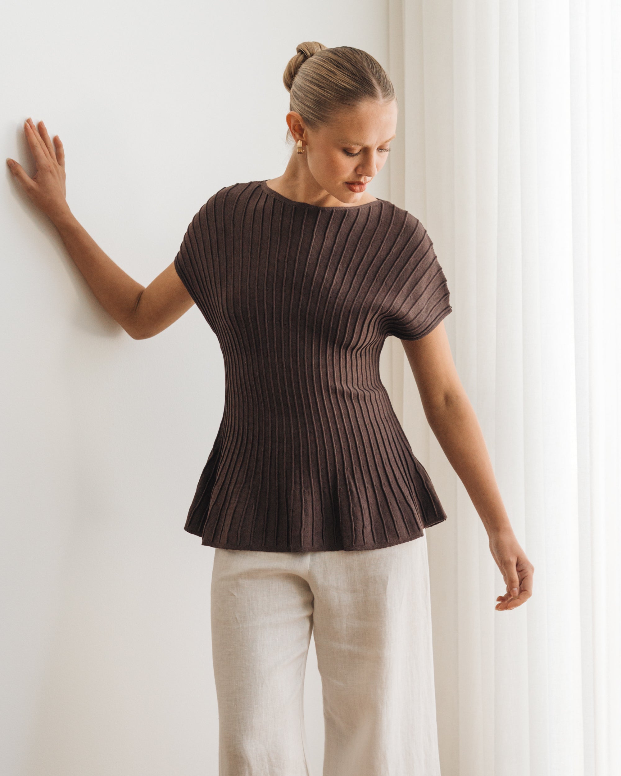 WHITE CLOSET / LESLIE KNIT TOP / TF11966