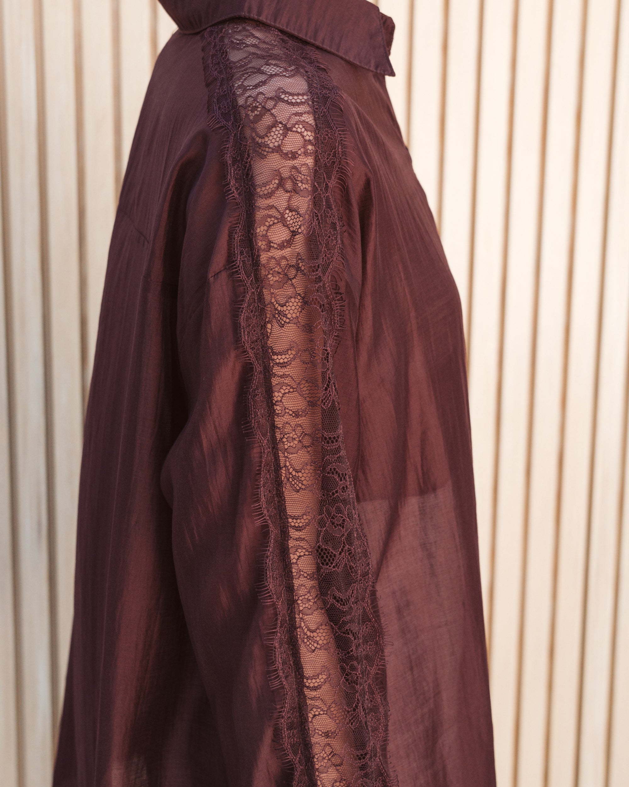 WHITE CLOSET / MABEL SHIRT / MERLOT / TF12002