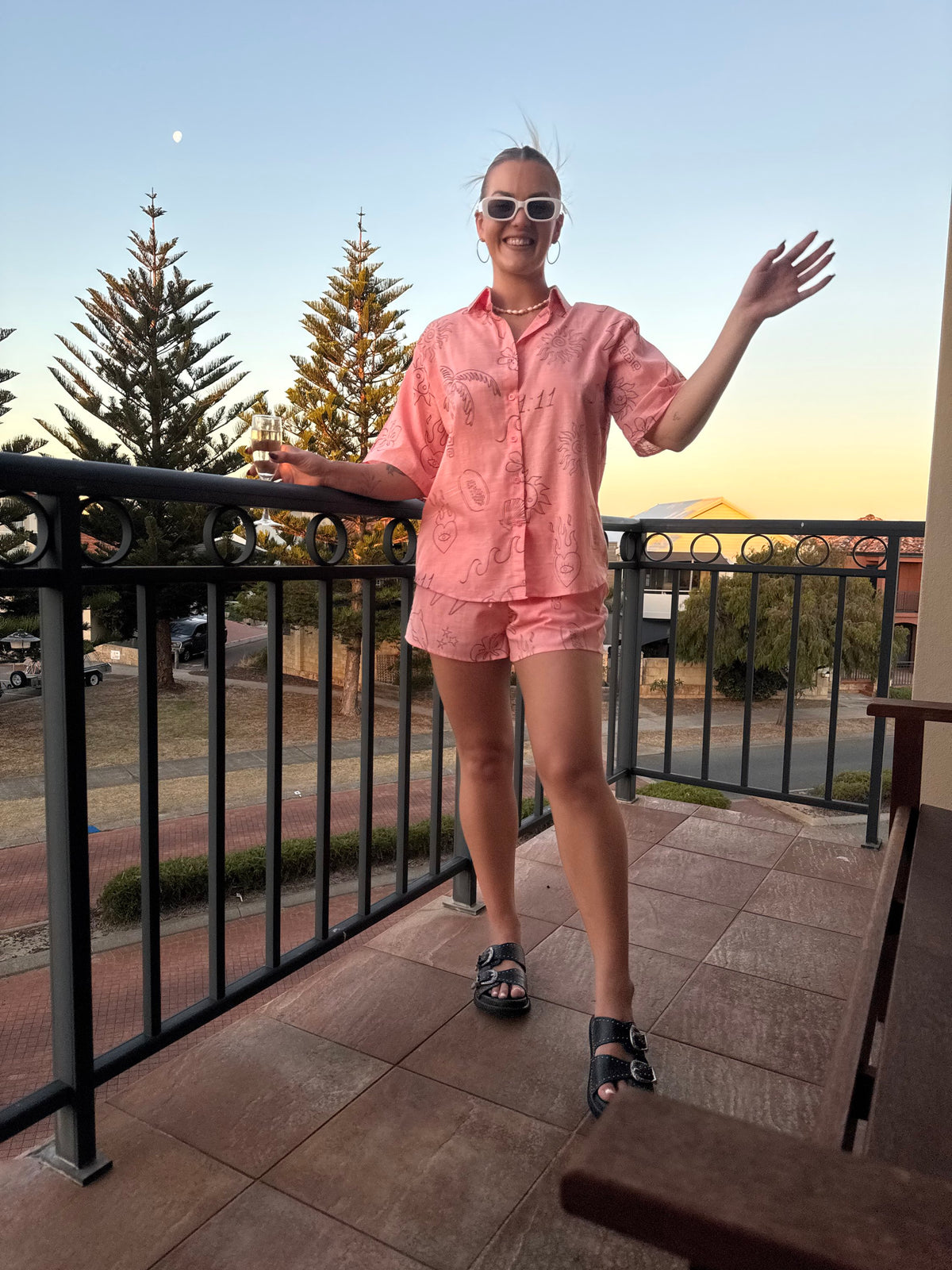 BY FRANKIE / PEACH SHIRT / 10-10