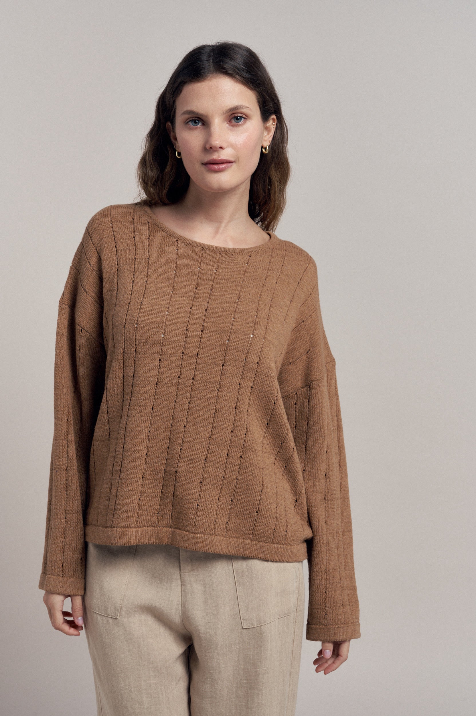 LITTLE LIES / MIA SWEATER / CHOCOLATE / K24121805
