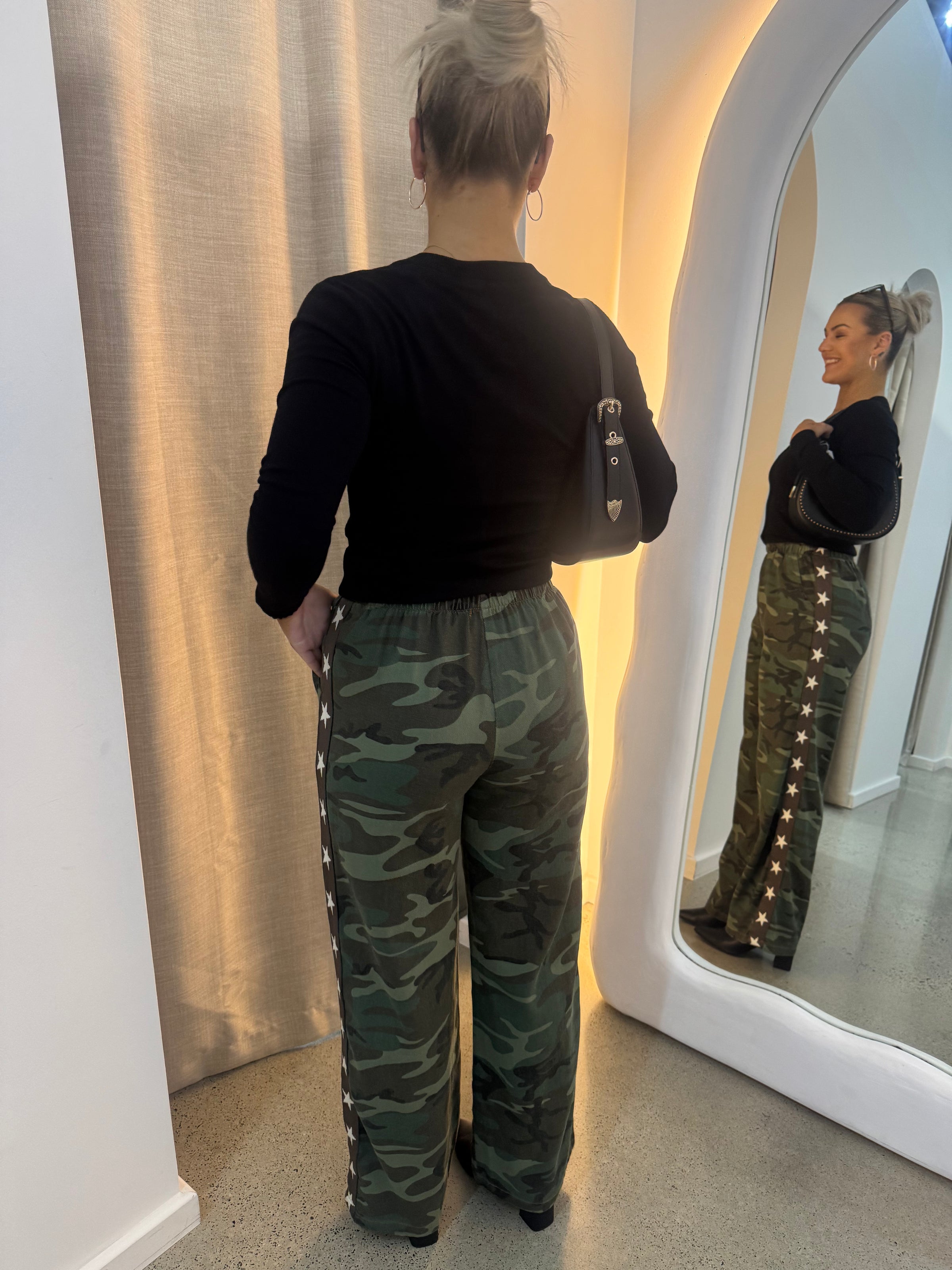 BY FRANKIE / CAMO BROWN RACER - STAR PANTS / 526-40