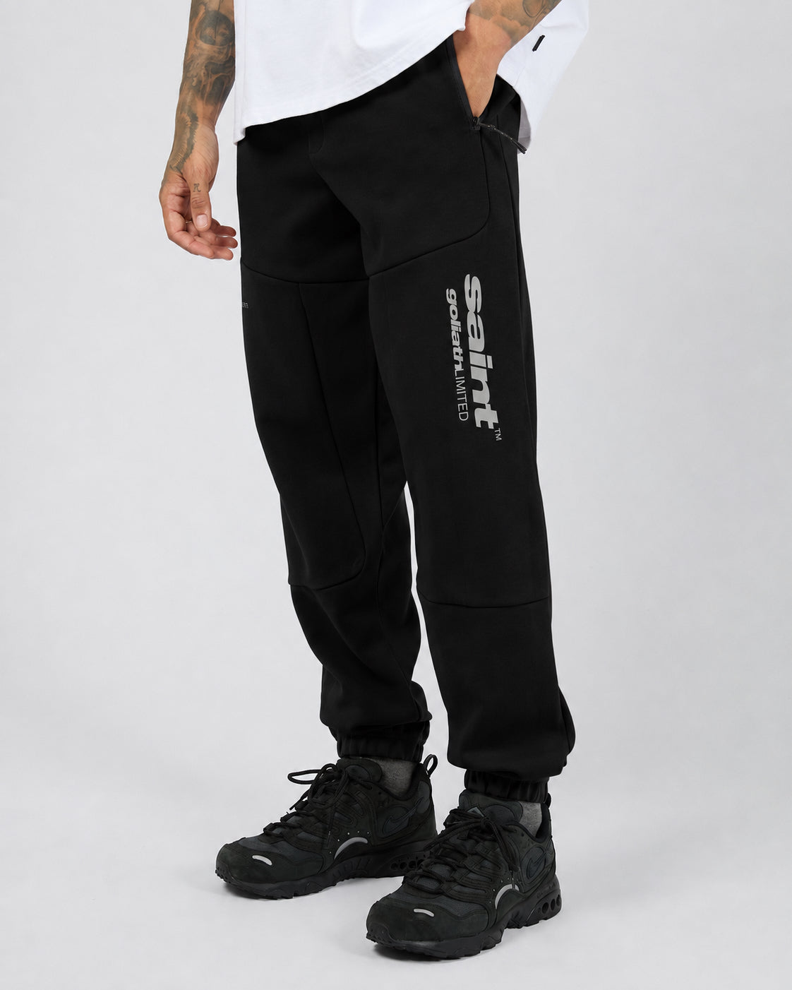 SAINT GOLAITH / VAPOR SWEAT PANT / 4375026.BLK