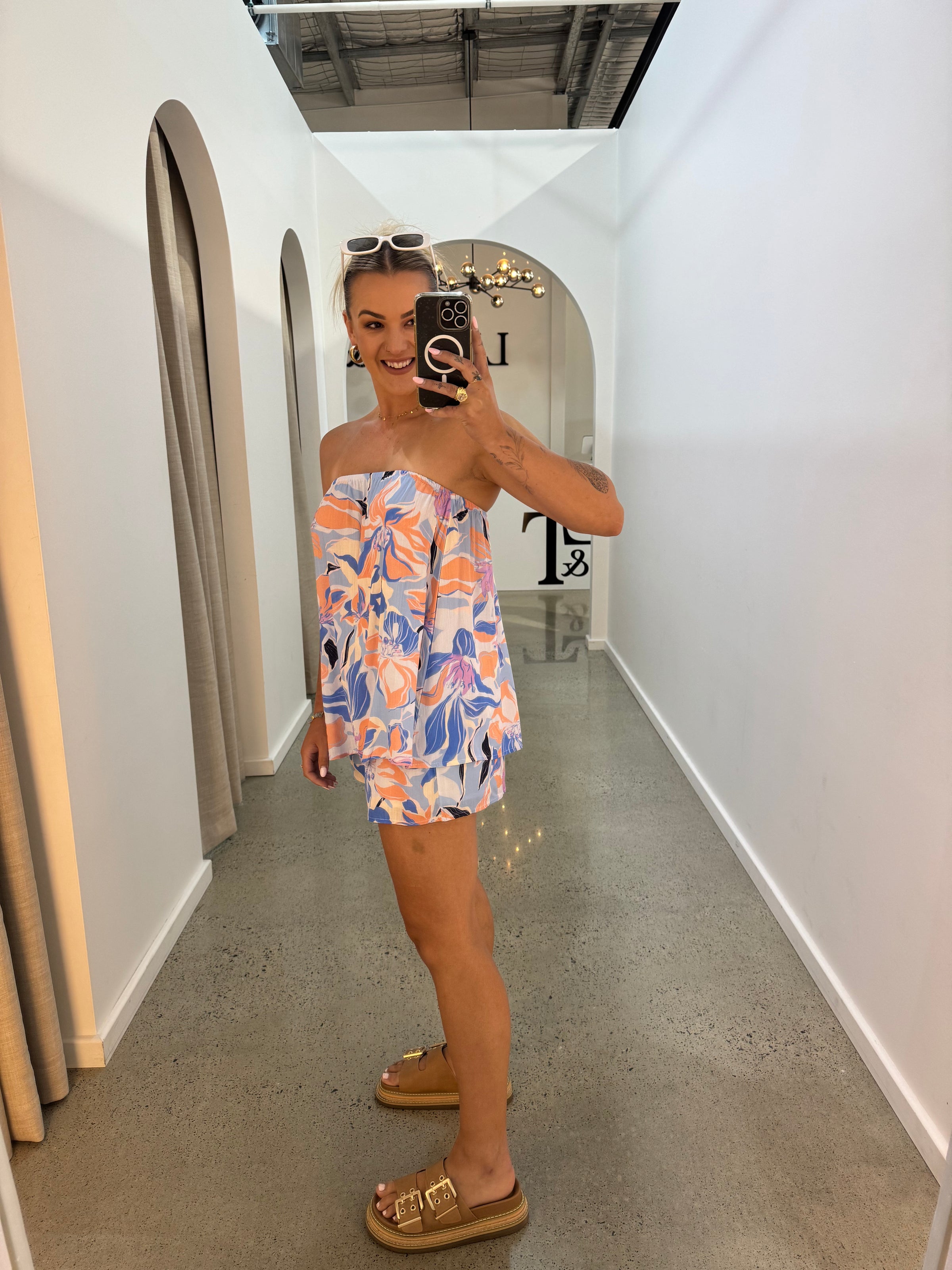 BY FRANKIE / FLORAL STRAPLESS TOP / 739-16