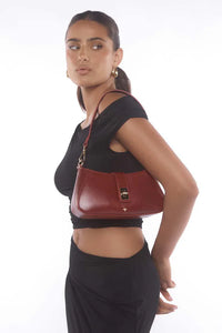 PETA+ JAIN / RIPLEY TURNLOCK BAG / CHERRY