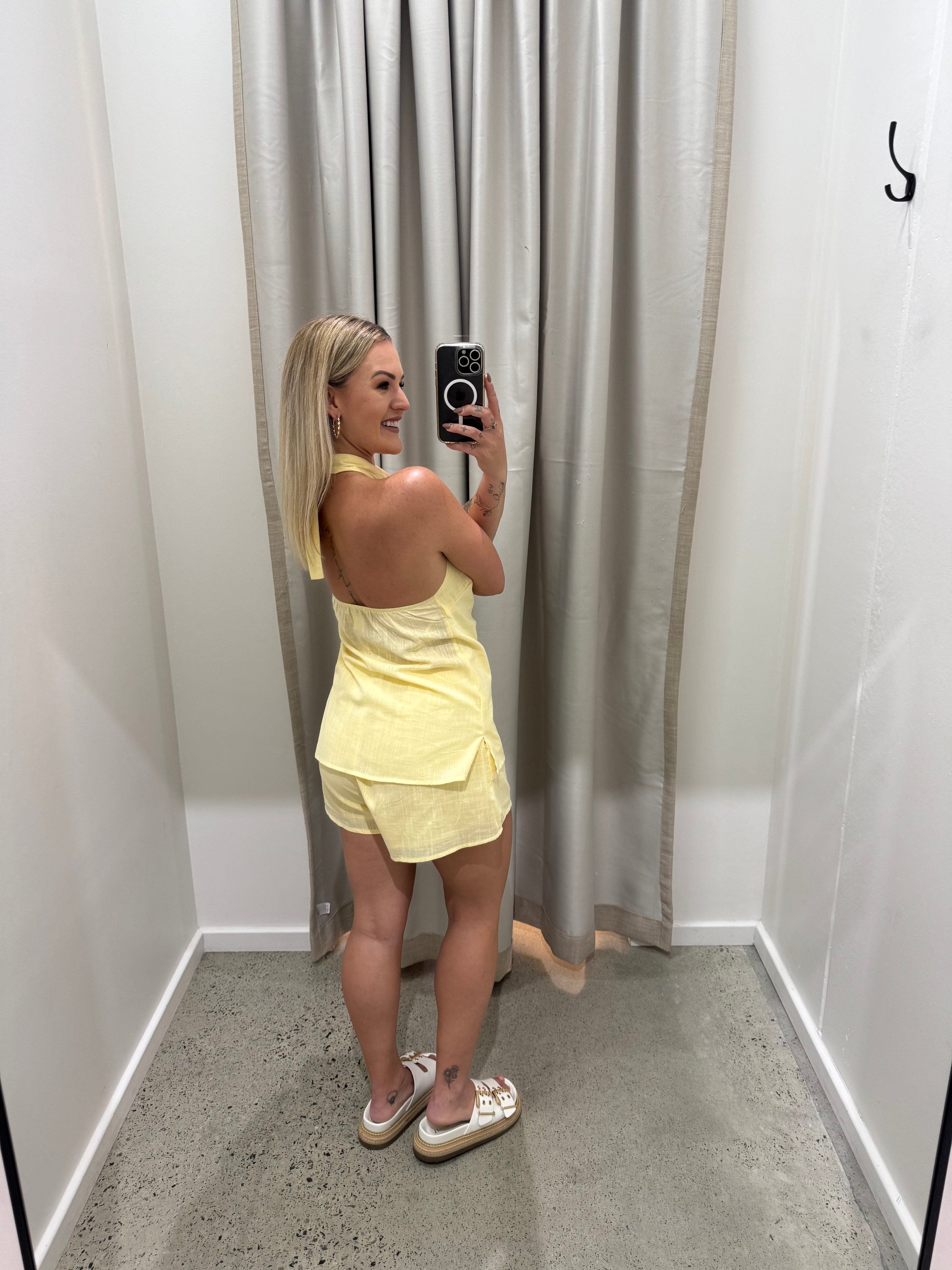 BY FRANKIE/ YELLOW HALTER BEAD TOP / 741-4