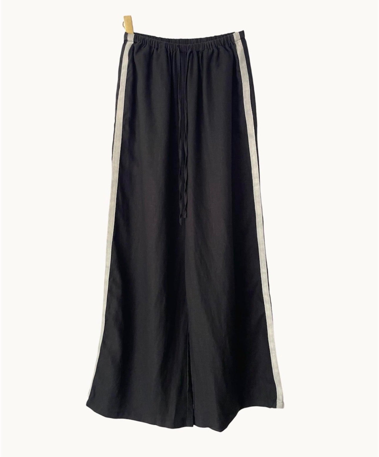 LITTLE LIES / MONACO PANTS / BLACK / M25123001