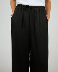 SILENT THEORY / CARTER PANT / BLACK / 60X5434