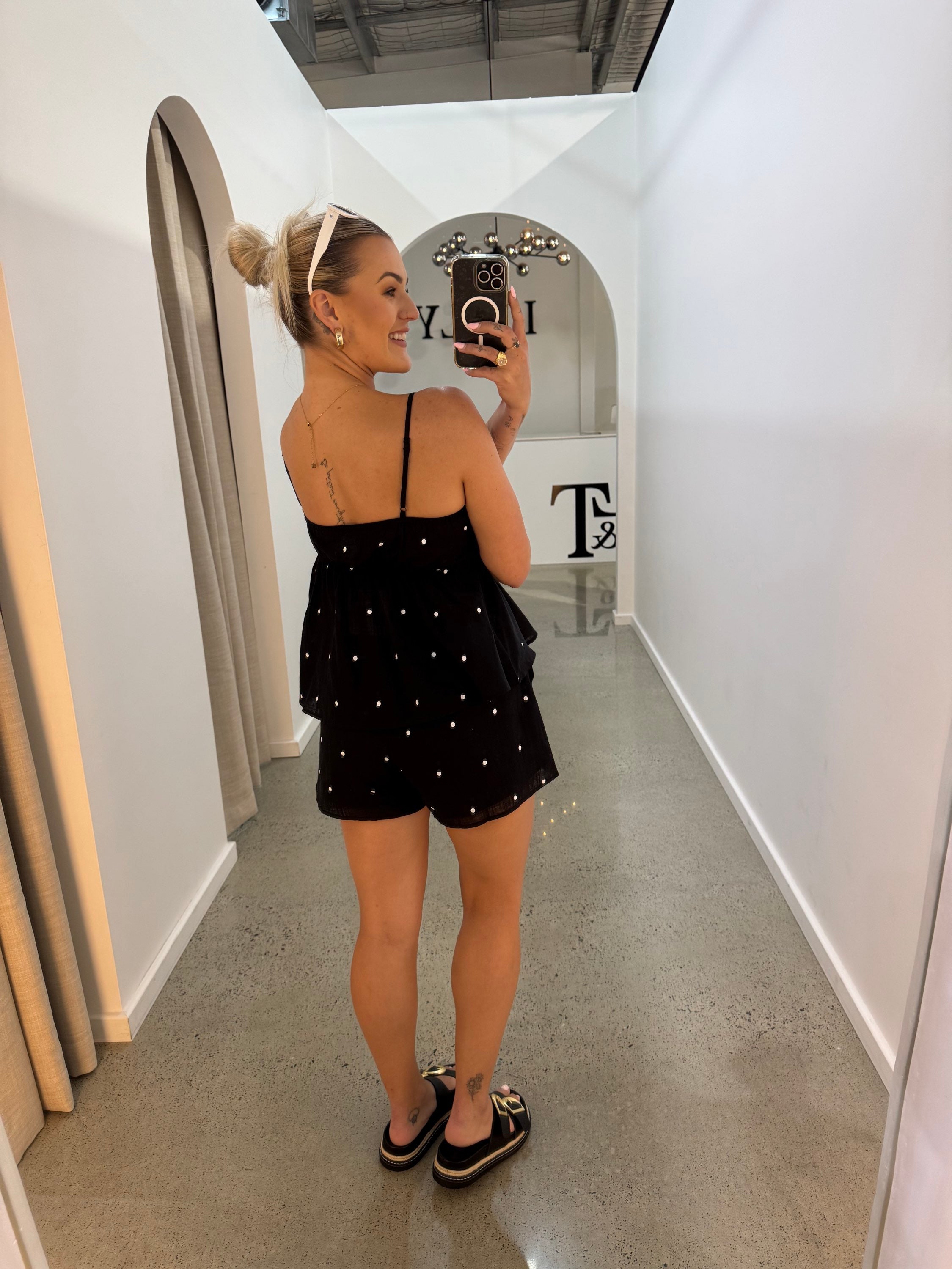 BY FRANKIE / BLACK POLKA SHORTS / 735-1