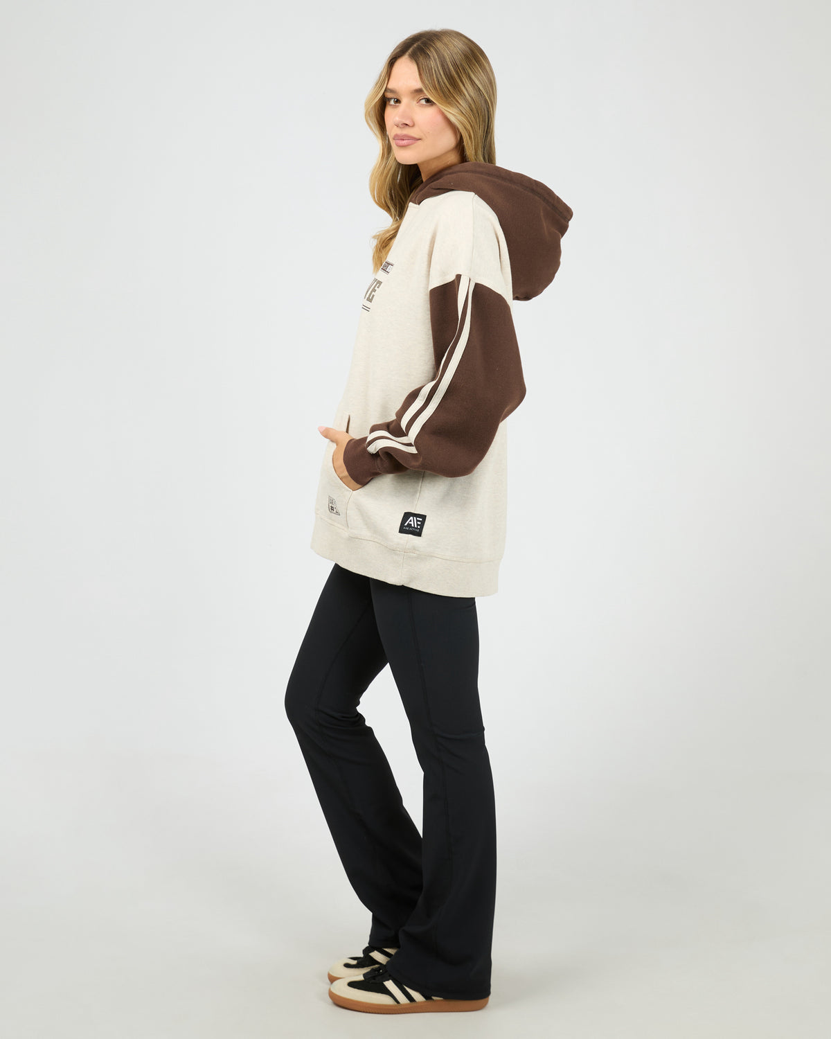 ALL ABOUT EVE / CLUB RELAXED HOODIE / 6476111.OAT
