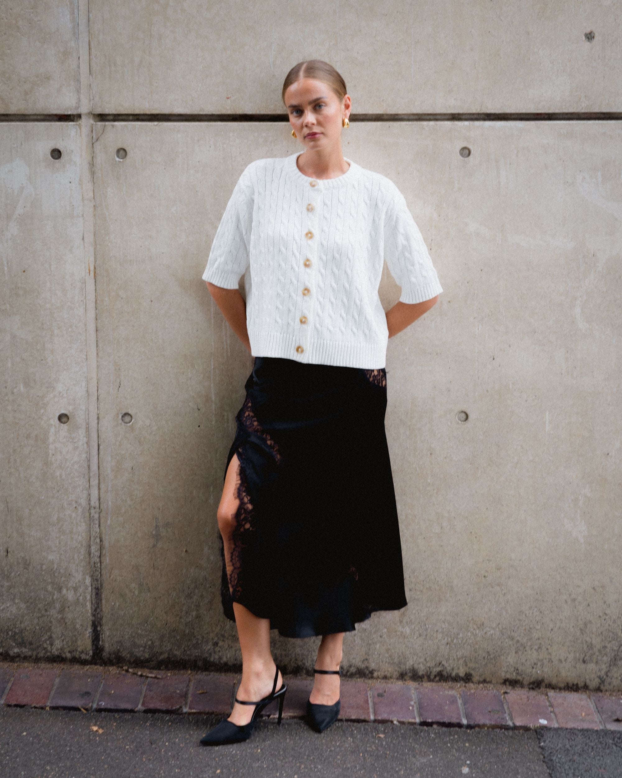 WHITE CLOSET / CYNTHIA LACE SKIRT / TF10229