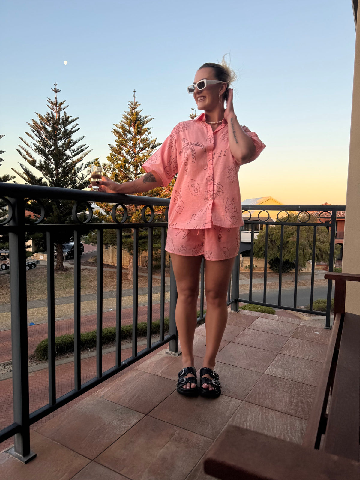 BY FRANKIE / PEACH SHIRT / 10-10