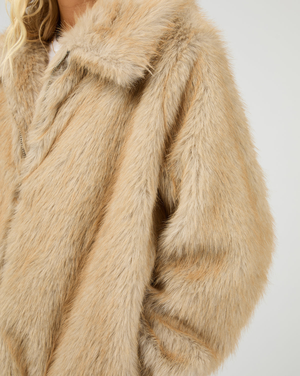 ALL ABOUT EVE / SABLE FAUX FUR JACKET / 6476292