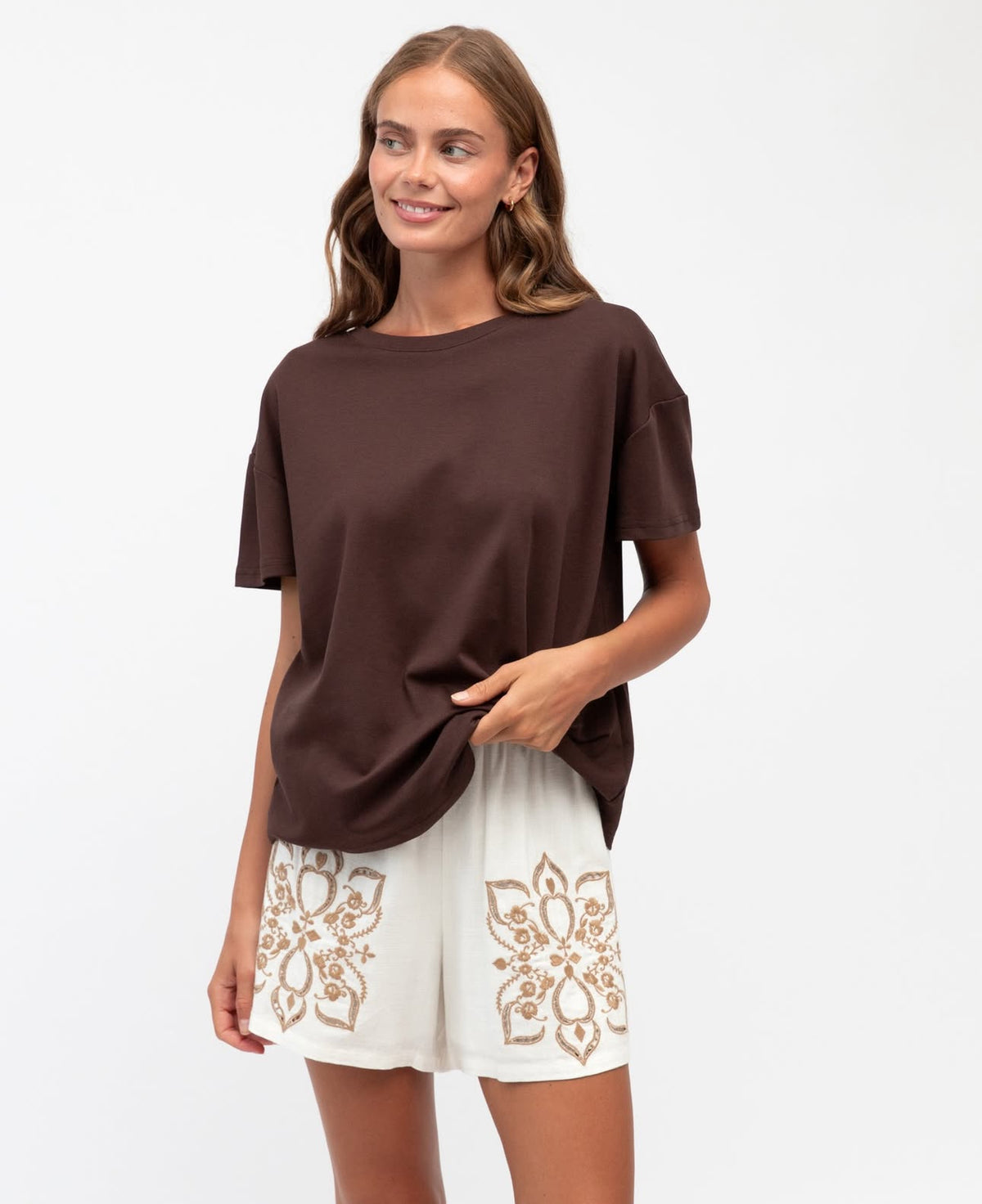 LABEL OF LOVE / EASY TUCK TEE / CHOCOLATE/ LOL70453