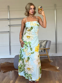 WHITE CLOSET / LUSH BLOSSOM MAXI DRESS / TFE11539