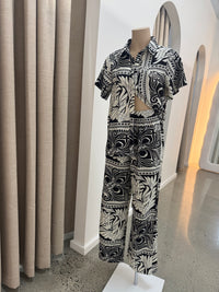 LITTLE LIES / PHOEBE PANTS