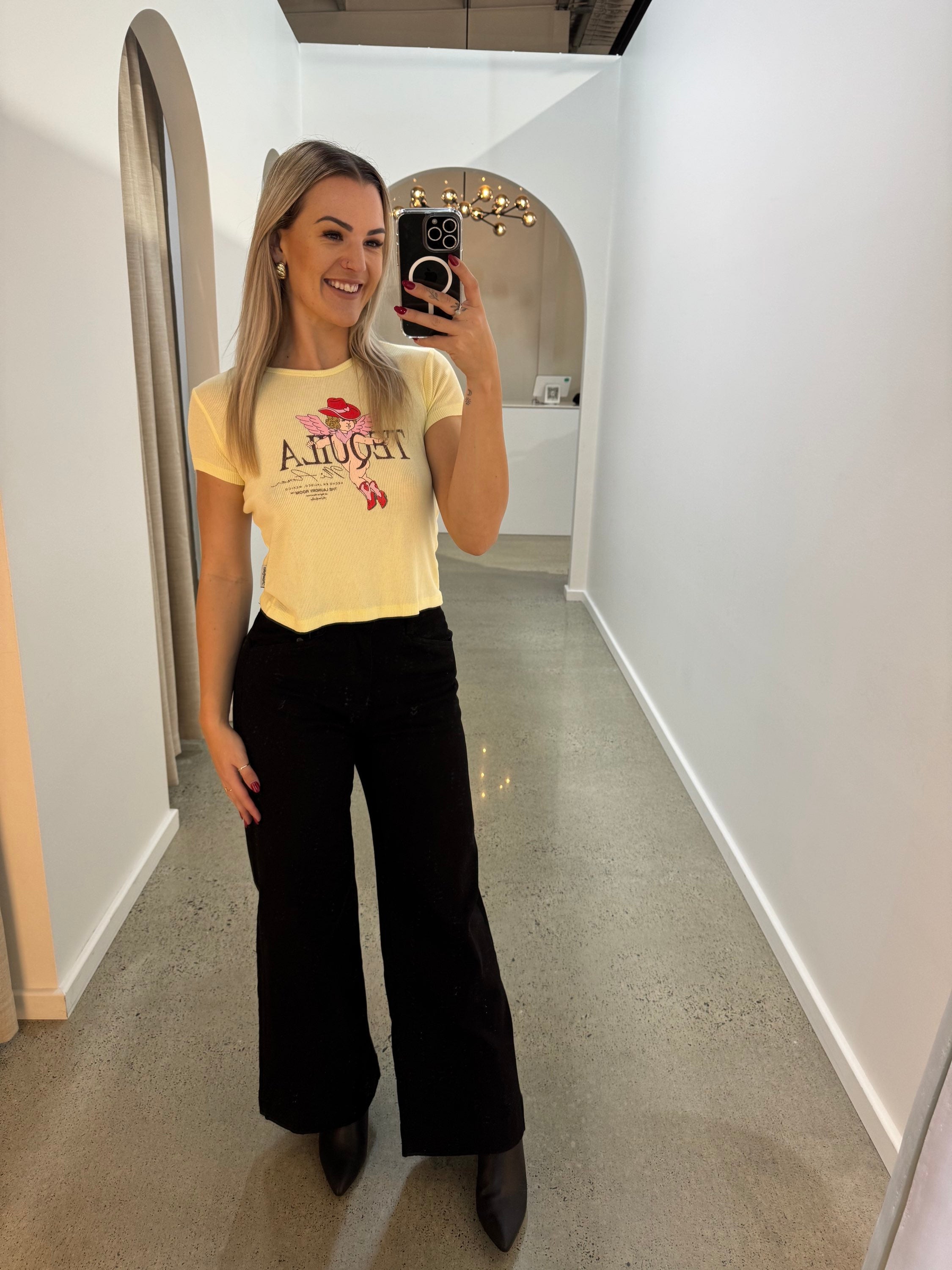 THE LAUNDRY ROOM / TEQUILA BABY TEE
