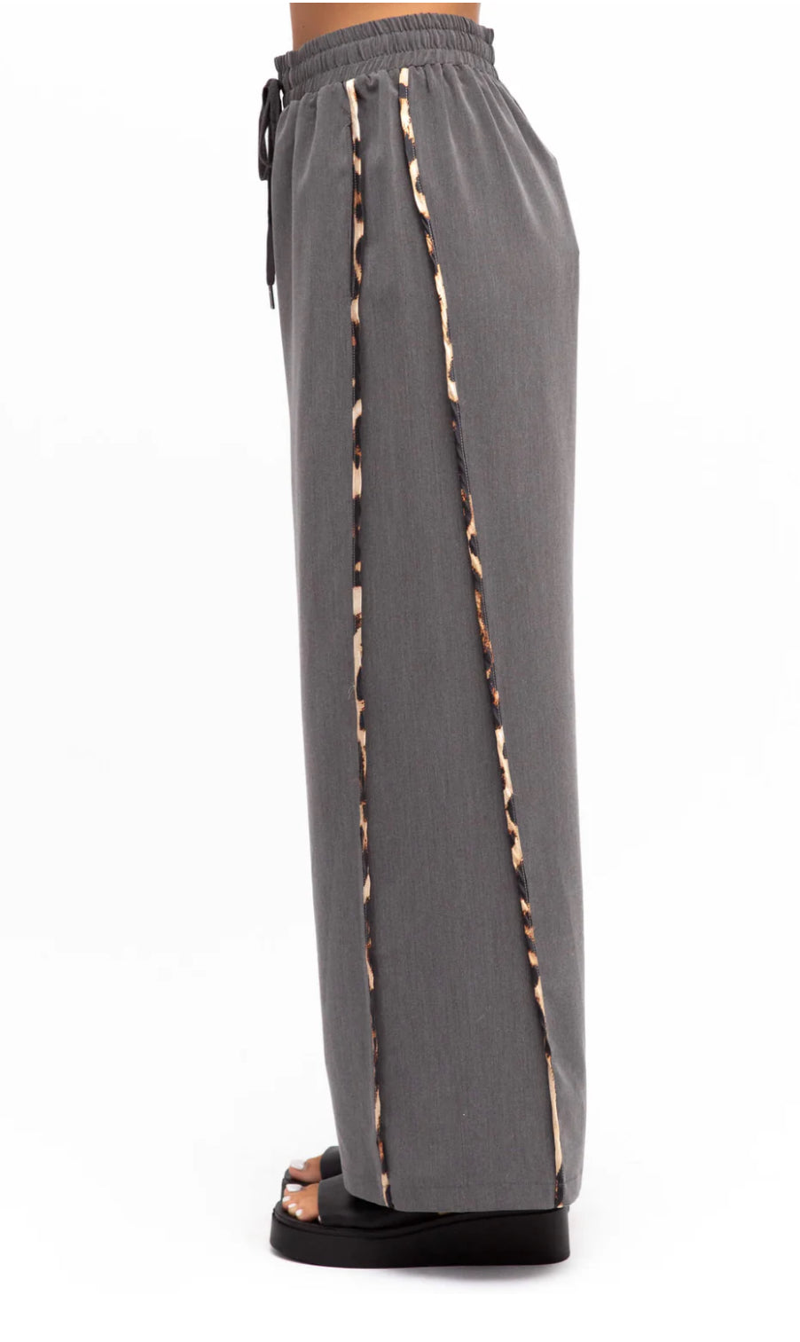 LABEL OF LOVE / CONTRAST TRACK PANT / CHARCOAL / LOL70428
