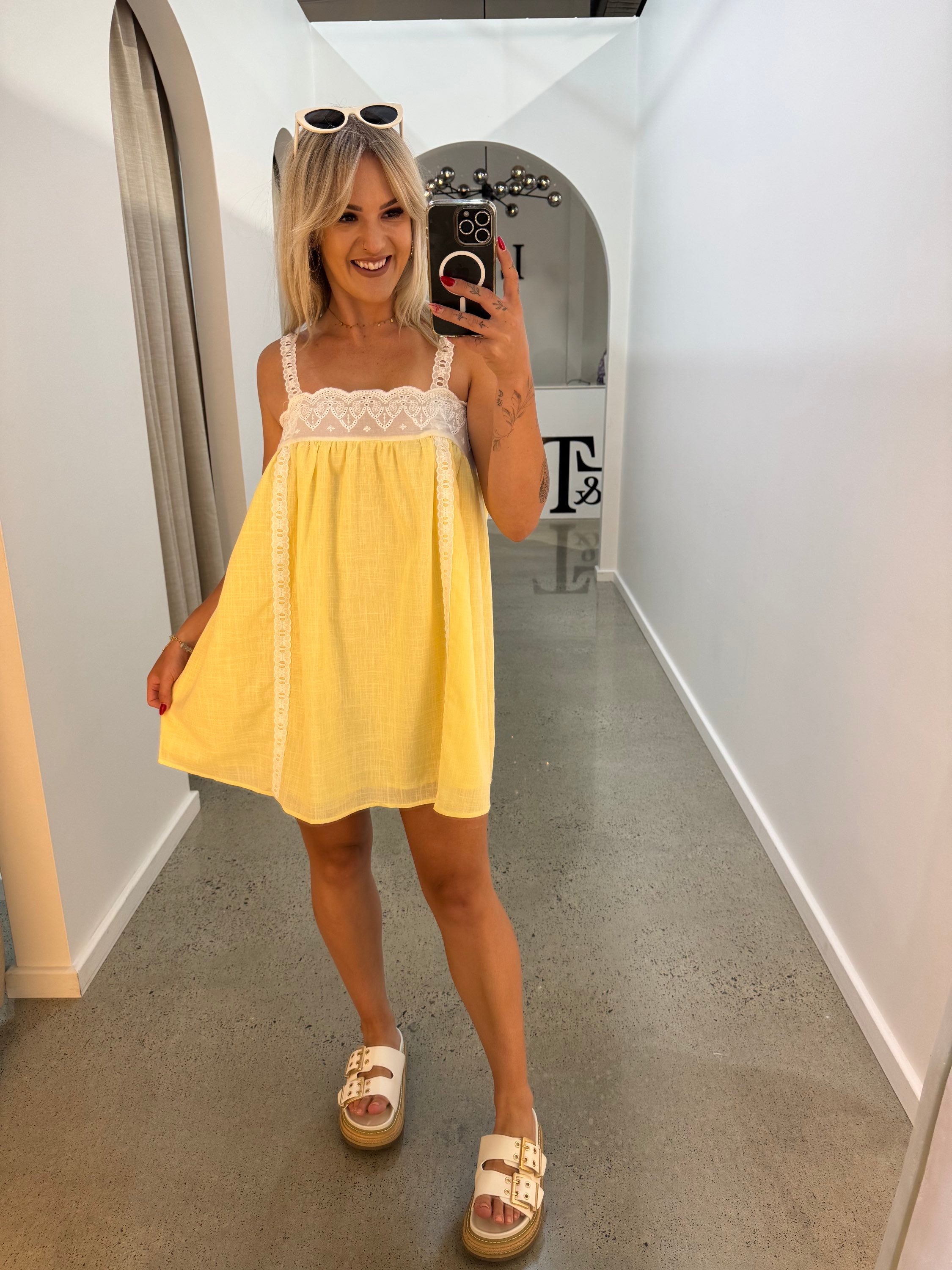 BY FRANKIE / LEMON LACE DRESS / 747