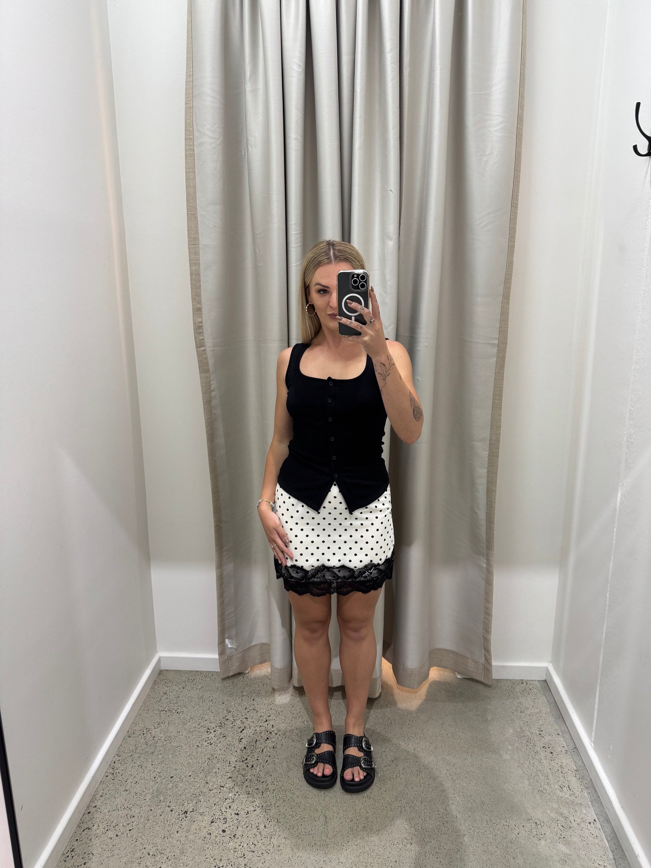 BY FRANKIE / POKA SKIRT CREAM / 56-2